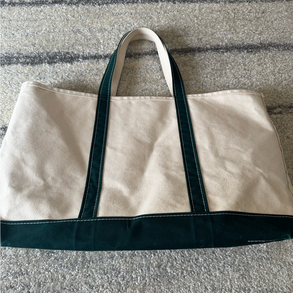 L.L. Bean Boat and Tote - Picture 8 of 15